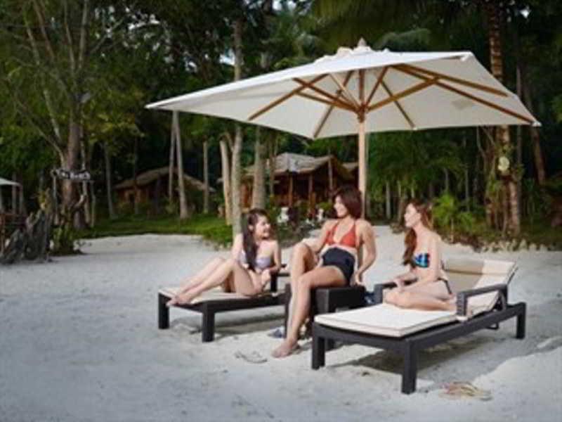 Tiki Beach Resort Davao Stadt Exterior foto